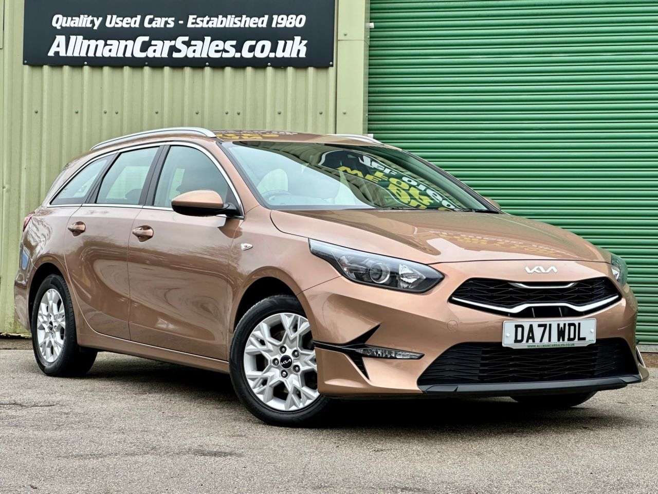 A 2021 KIA CEED 1.0 T-GDi 2 Sportswagon 5dr Petrol Manual Euro 6 (s/s) (118 bhp) DEALER+1 O A 2021 KIA CEED 1.0 T-GDi 2 Sportswagon 5dr Petrol Manual Euro 6 (s/s) (118 bhp) DEALER+1 O