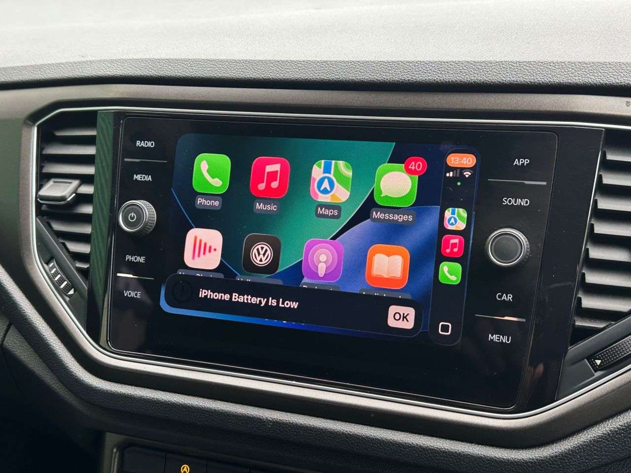 A 2019 VOLKSWAGEN T-ROC 1.6 TDI SE SUV 5dr Diesel Manual Euro 6 (s/s) (115 ps) A 2019 VOLKSWAGEN T-ROC 1.6 TDI SE SUV 5dr Diesel Manual Euro 6 (s/s) (115 ps)