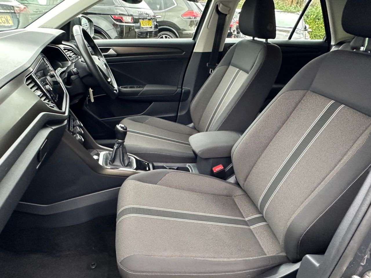 2019 VOLKSWAGEN T-ROC 2019 VOLKSWAGEN T-ROC