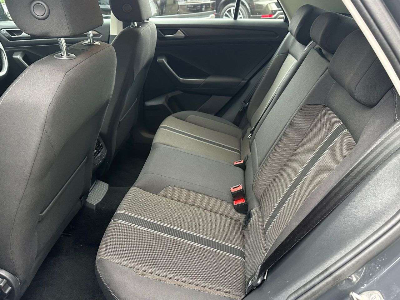 2019 VOLKSWAGEN T-ROC 2019 VOLKSWAGEN T-ROC