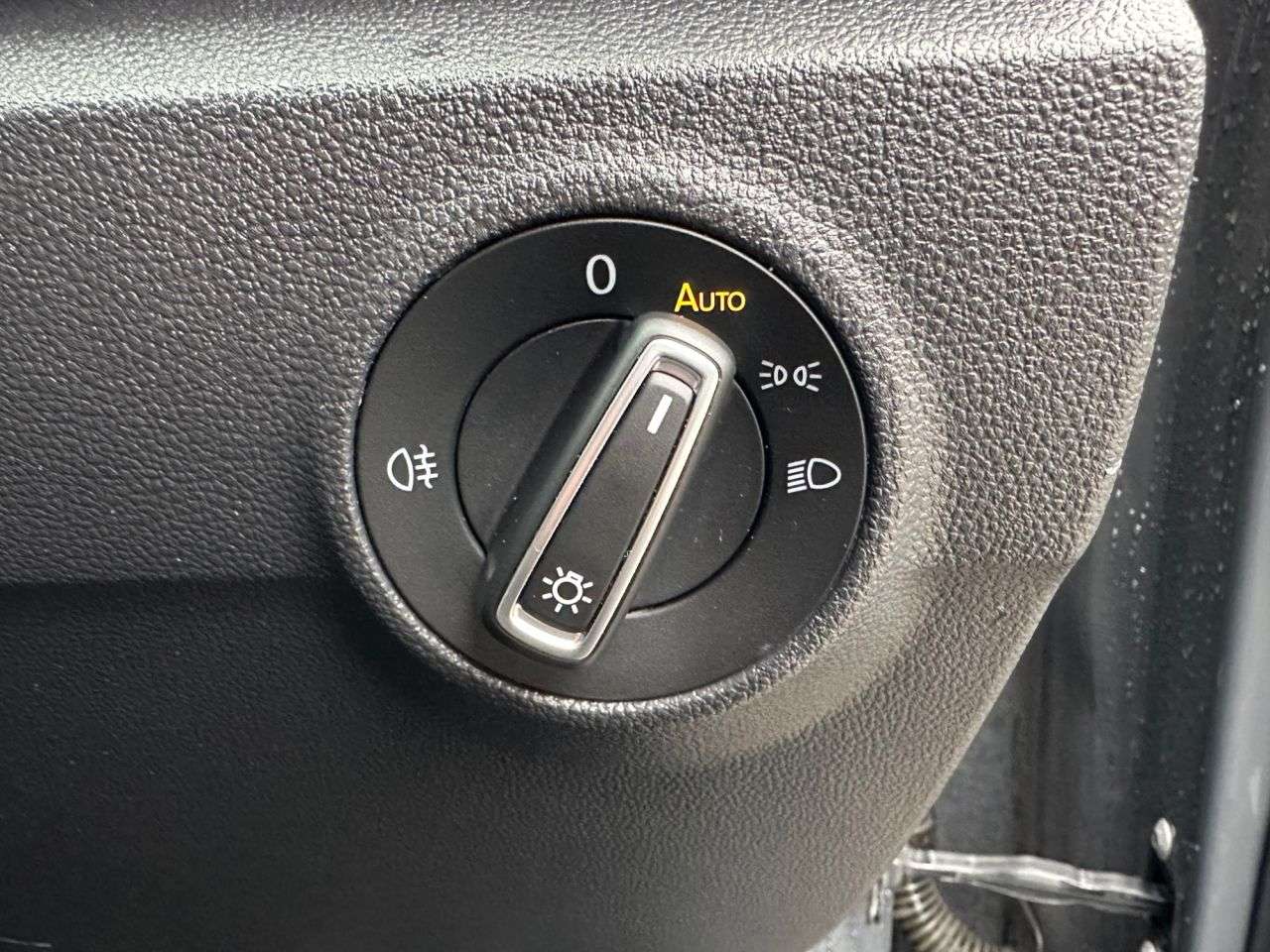 2019 VOLKSWAGEN T-ROC 2019 VOLKSWAGEN T-ROC