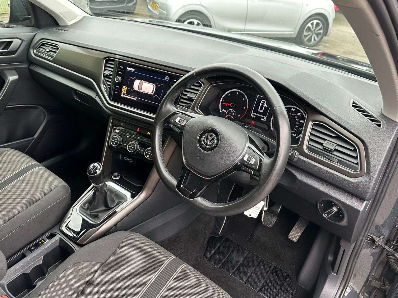 2019 VOLKSWAGEN T-ROC 2019 VOLKSWAGEN T-ROC