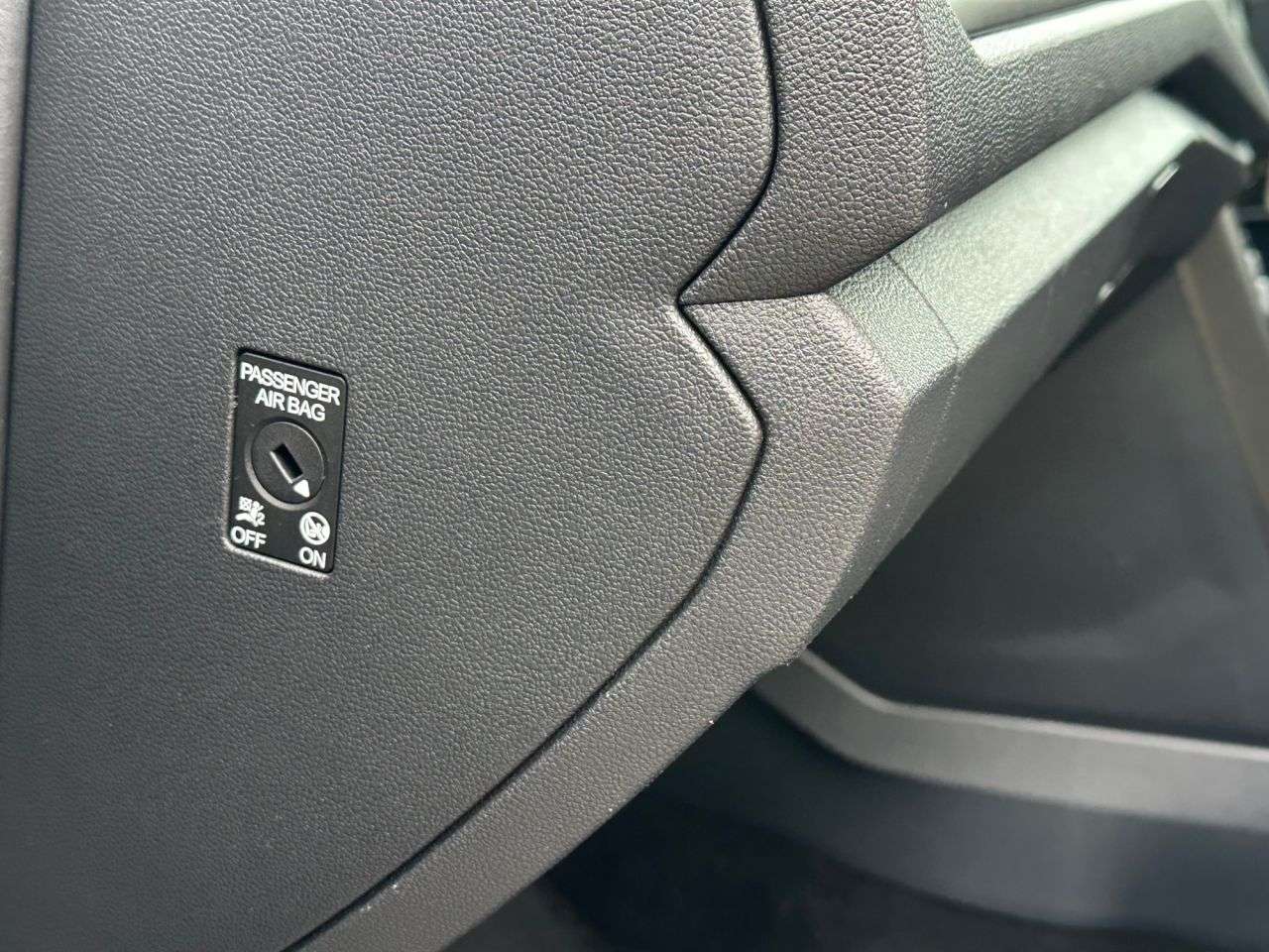 2019 VOLKSWAGEN T-ROC 2019 VOLKSWAGEN T-ROC