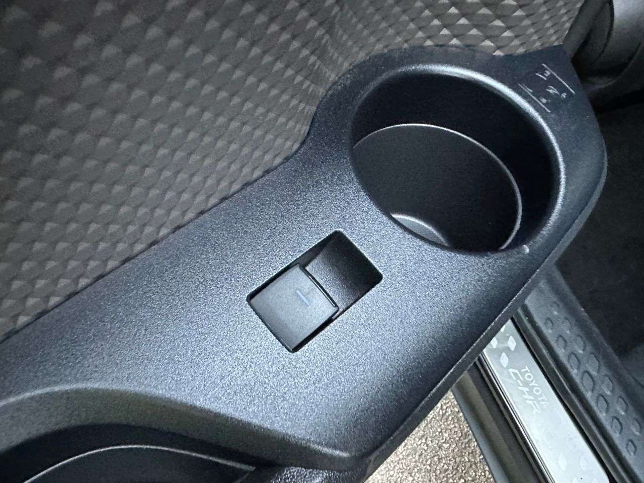 2021 TOYOTA C-HR 2021 TOYOTA C-HR