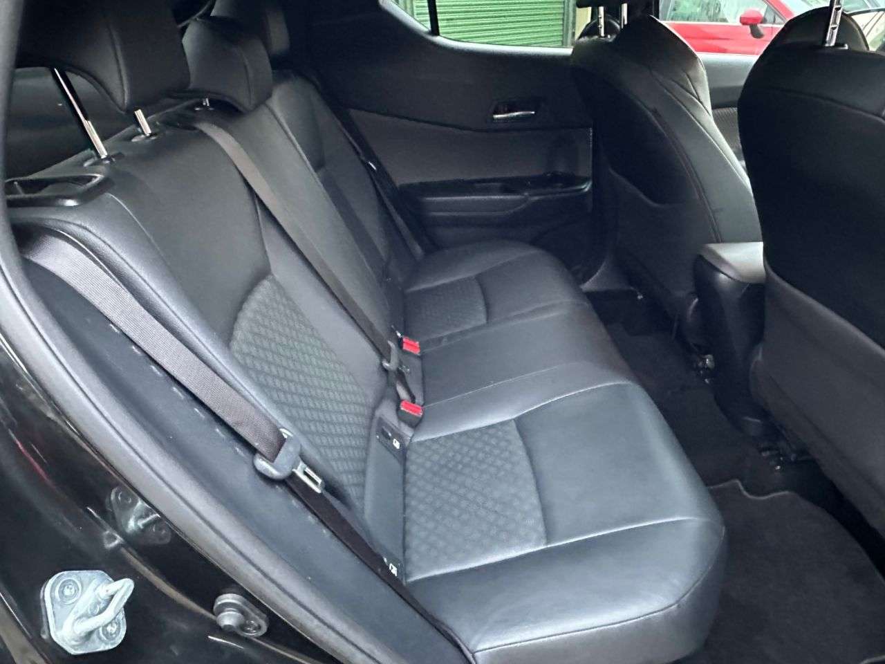 2021 TOYOTA C-HR 2021 TOYOTA C-HR