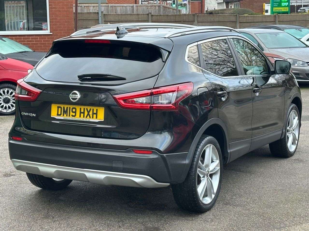 A 2019 NISSAN QASHQAI 1.3 DIG-T N-Motion SUV 5dr Petrol Manual Euro 6 (s/s) (140 ps) A 2019 NISSAN QASHQAI 1.3 DIG-T N-Motion SUV 5dr Petrol Manual Euro 6 (s/s) (140 ps)