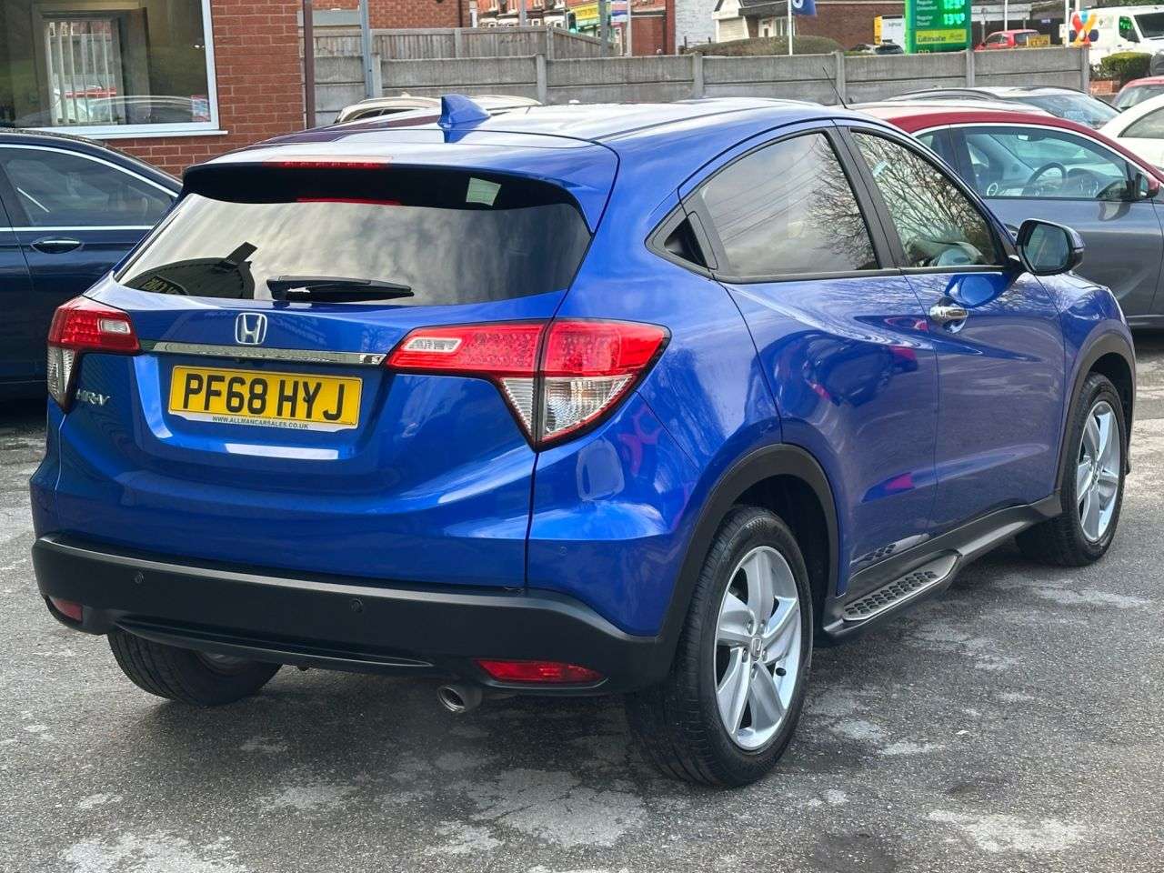 A 2018 HONDA HR-V 1.5 i-VTEC SE SUV 5dr Petrol CVT Euro 6 (s/s) (130 ps) 1 OWNER SERVICE HIST A 2018 HONDA HR-V 1.5 i-VTEC SE SUV 5dr Petrol CVT Euro 6 (s/s) (130 ps) 1 OWNER SERVICE HIST