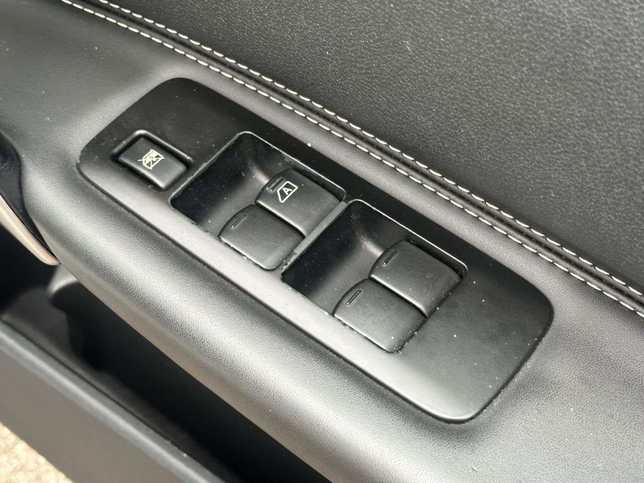 2012 NISSAN QASHQAI+2 2012 NISSAN QASHQAI+2