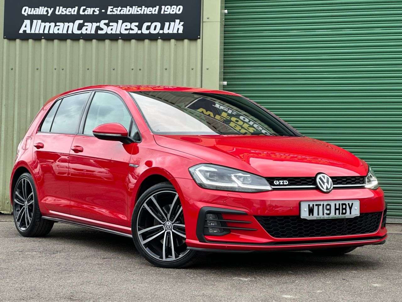 A 2019 VOLKSWAGEN GOLF 2.0 TDI GTD Hatchback 5dr Diesel DSG Euro 6 (s/s) (184 ps) 2 OWENR FULL VW A 2019 VOLKSWAGEN GOLF 2.0 TDI GTD Hatchback 5dr Diesel DSG Euro 6 (s/s) (184 ps) 2 OWENR FULL VW