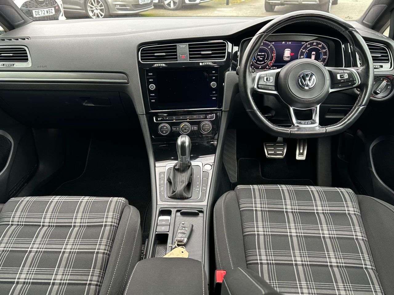 A 2019 VOLKSWAGEN GOLF 2.0 TDI GTD Hatchback 5dr Diesel DSG Euro 6 (s/s) (184 ps) 2 OWENR FULL VW A 2019 VOLKSWAGEN GOLF 2.0 TDI GTD Hatchback 5dr Diesel DSG Euro 6 (s/s) (184 ps) 2 OWENR FULL VW