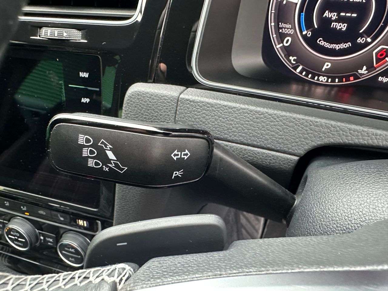 2019 VOLKSWAGEN GOLF 2019 VOLKSWAGEN GOLF