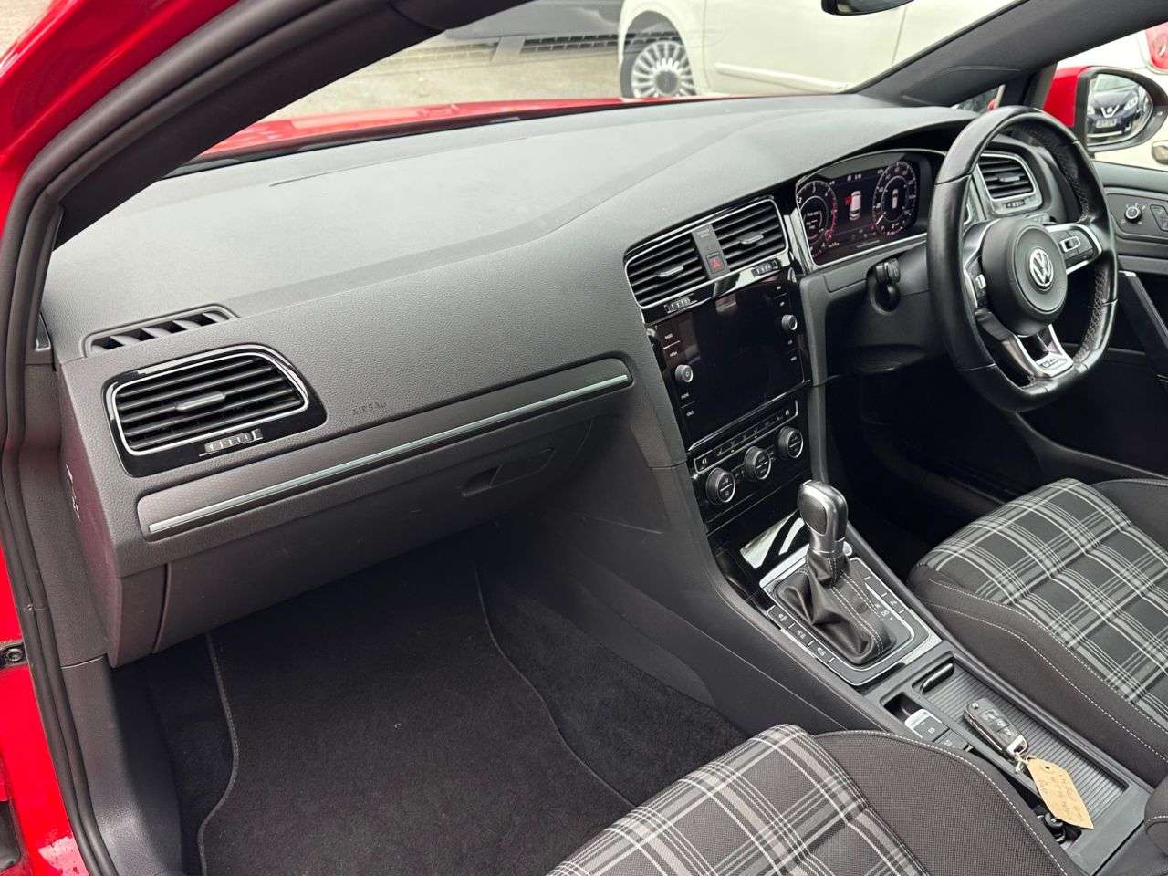 2019 VOLKSWAGEN GOLF 2019 VOLKSWAGEN GOLF