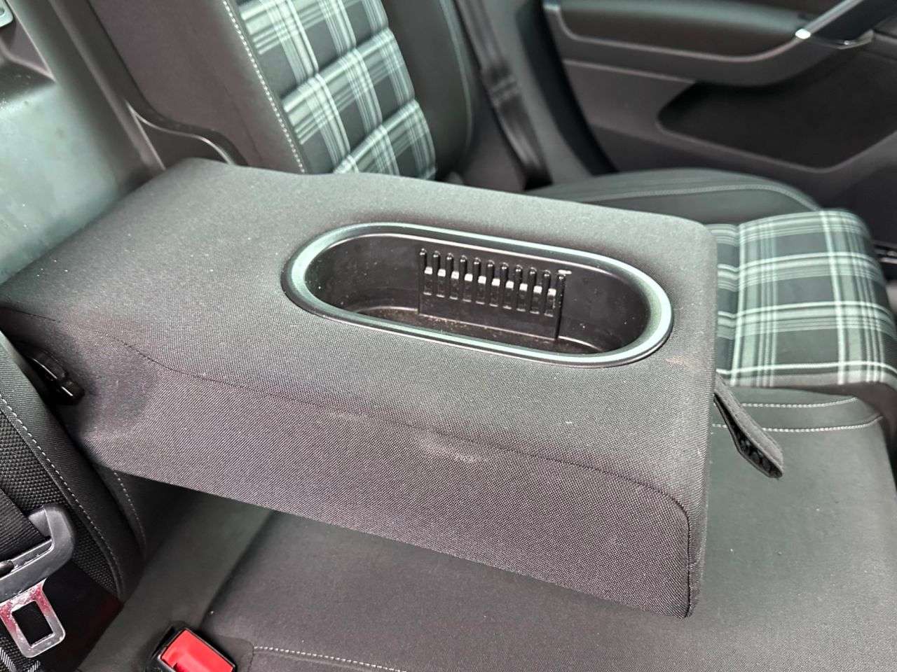 2019 VOLKSWAGEN GOLF 2019 VOLKSWAGEN GOLF