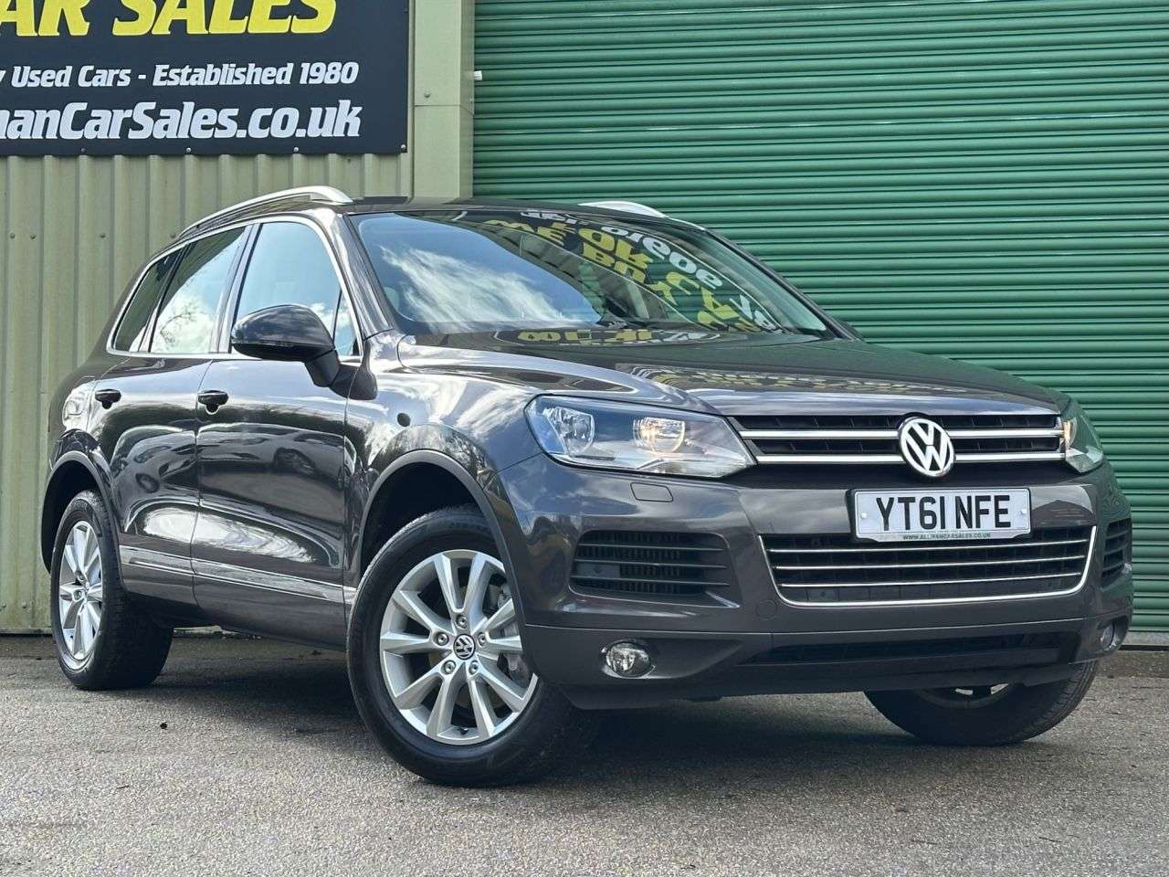 A 2011 VOLKSWAGEN TOUAREG 3.0 TDI V6 BlueMotion Tech SE SUV 5dr Diesel Tiptronic 4WD Euro 5 (s/s) (24 A 2011 VOLKSWAGEN TOUAREG 3.0 TDI V6 BlueMotion Tech SE SUV 5dr Diesel Tiptronic 4WD Euro 5 (s/s) (24
