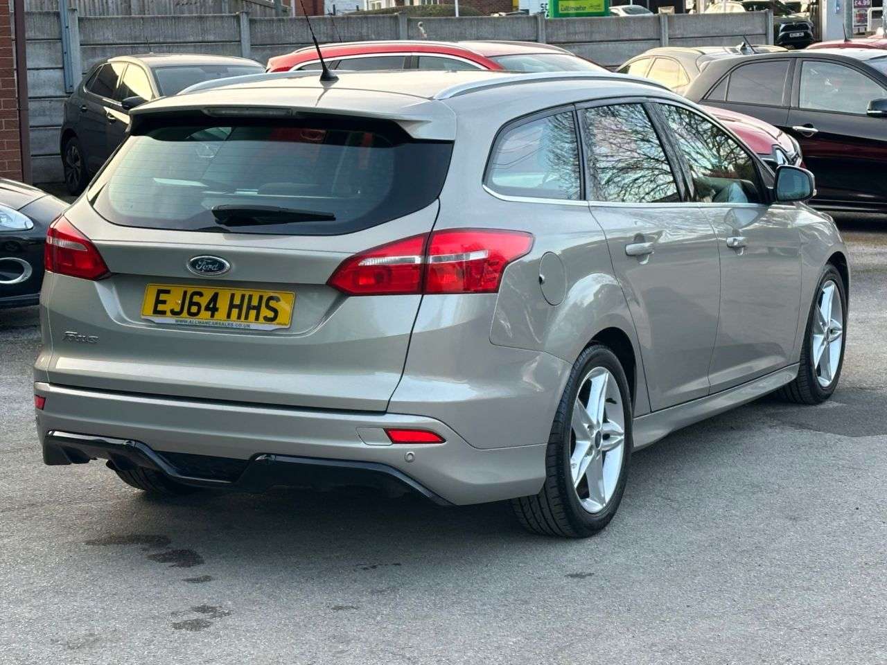 A 2014 FORD FOCUS 1.6 TDCi Zetec S Estate 5dr Diesel Manual Euro 5 (s/s) (115 ps) £20 ROAD TA A 2014 FORD FOCUS 1.6 TDCi Zetec S Estate 5dr Diesel Manual Euro 5 (s/s) (115 ps) £20 ROAD TA