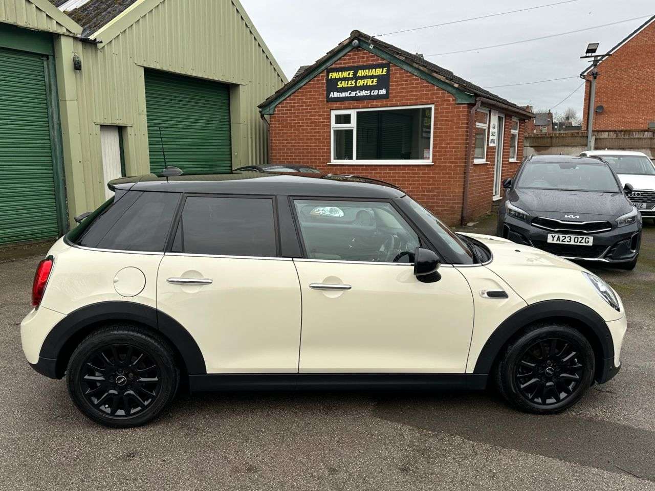 2018 MINI HATCH 2018 MINI HATCH