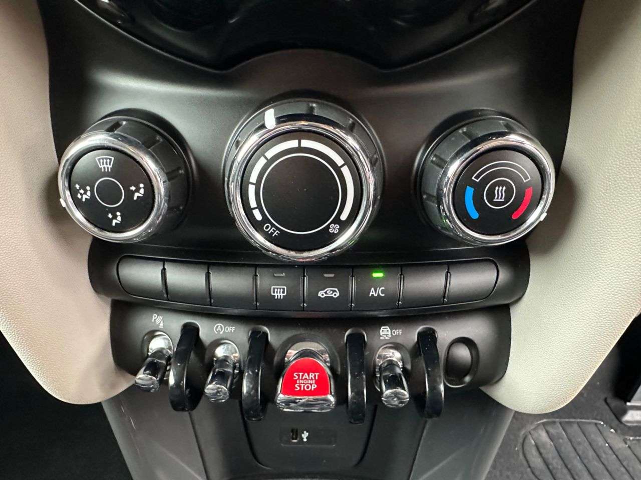 2018 MINI HATCH 2018 MINI HATCH