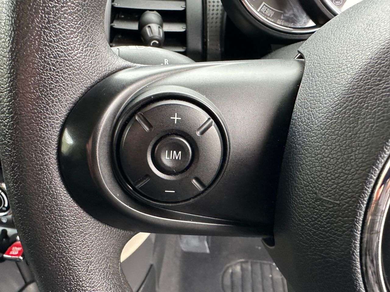 2018 MINI HATCH 2018 MINI HATCH