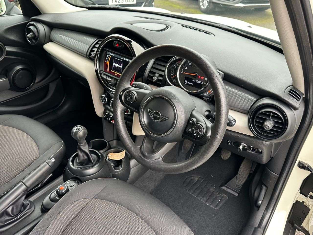 2018 MINI HATCH 2018 MINI HATCH