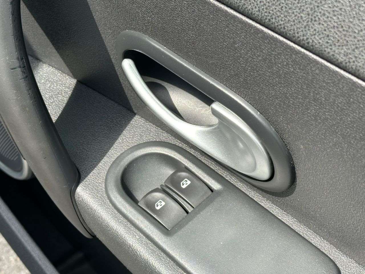 2011 RENAULT CLIO 2011 RENAULT CLIO