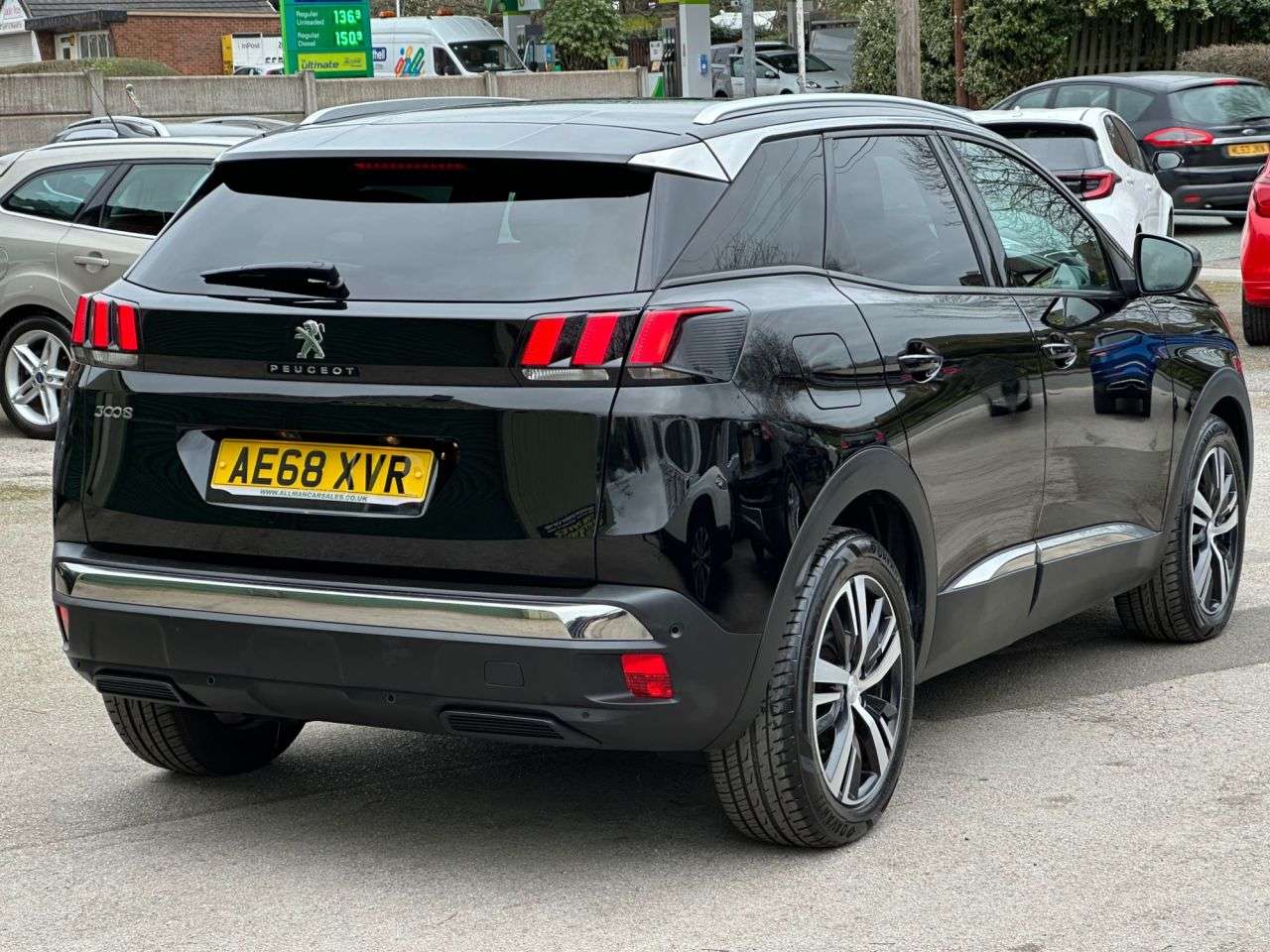 A 2018 PEUGEOT 3008 1.5 BlueHDi Allure SUV 5dr Diesel Manual Euro 6 (s/s) (130 ps) SERVICE HIST A 2018 PEUGEOT 3008 1.5 BlueHDi Allure SUV 5dr Diesel Manual Euro 6 (s/s) (130 ps) SERVICE HIST