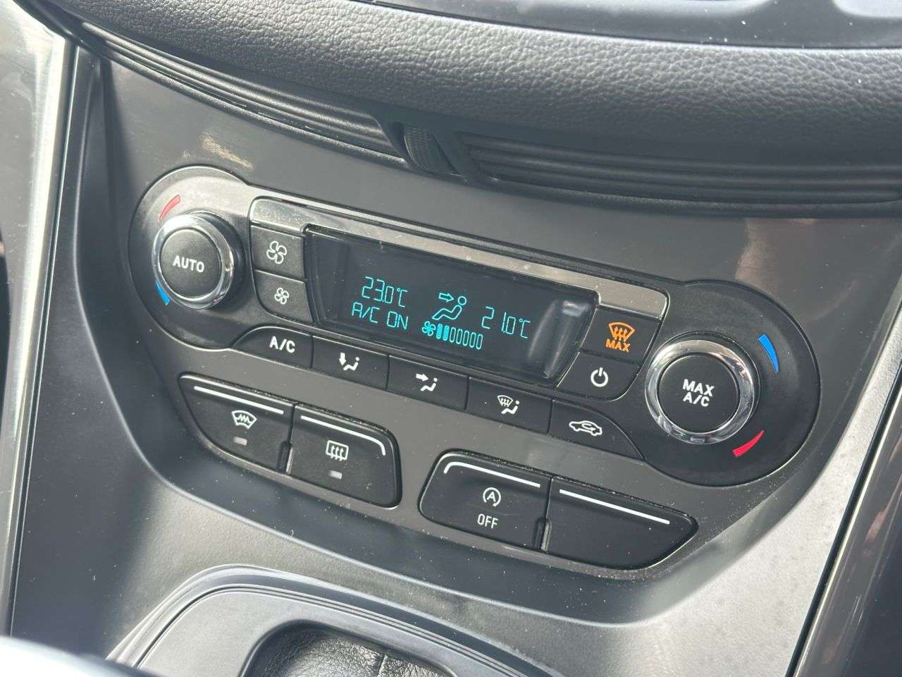 2016 FORD KUGA 2016 FORD KUGA