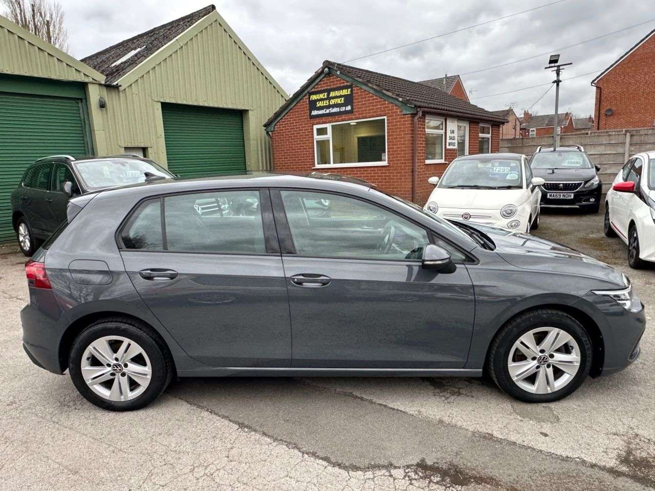 2022 VOLKSWAGEN GOLF 2022 VOLKSWAGEN GOLF