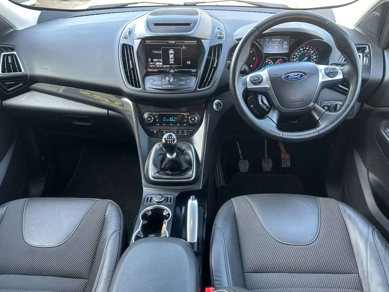 A 2016 FORD KUGA 2.0 TDCi Titanium SUV 5dr Diesel Manual 2WD Euro 6 (s/s) (150 ps) A 2016 FORD KUGA 2.0 TDCi Titanium SUV 5dr Diesel Manual 2WD Euro 6 (s/s) (150 ps)