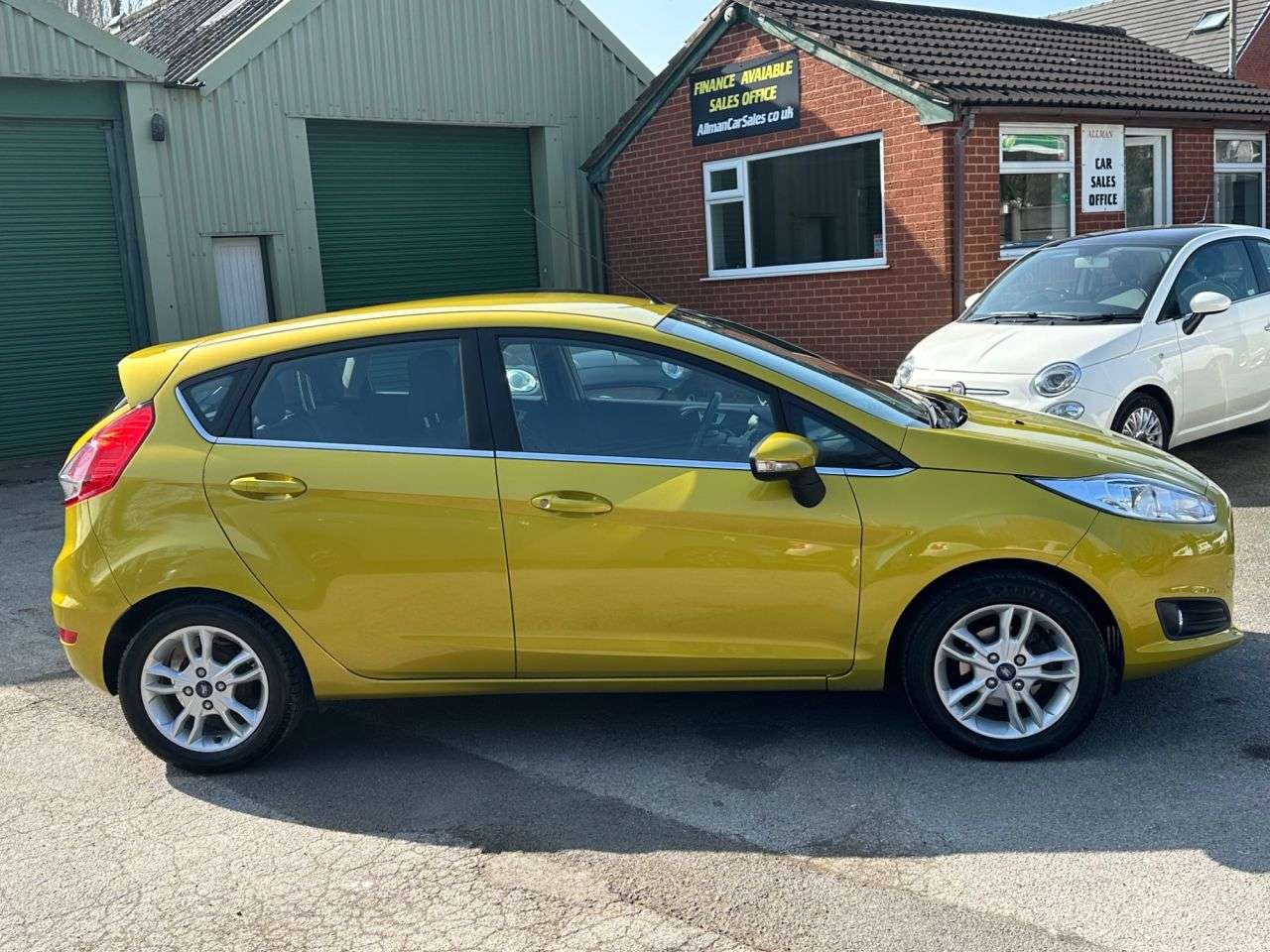 A 2014 FORD FIESTA 1.25 Zetec Hatchback 5dr Petrol Manual Euro 5 (82 ps) A 2014 FORD FIESTA 1.25 Zetec Hatchback 5dr Petrol Manual Euro 5 (82 ps)
