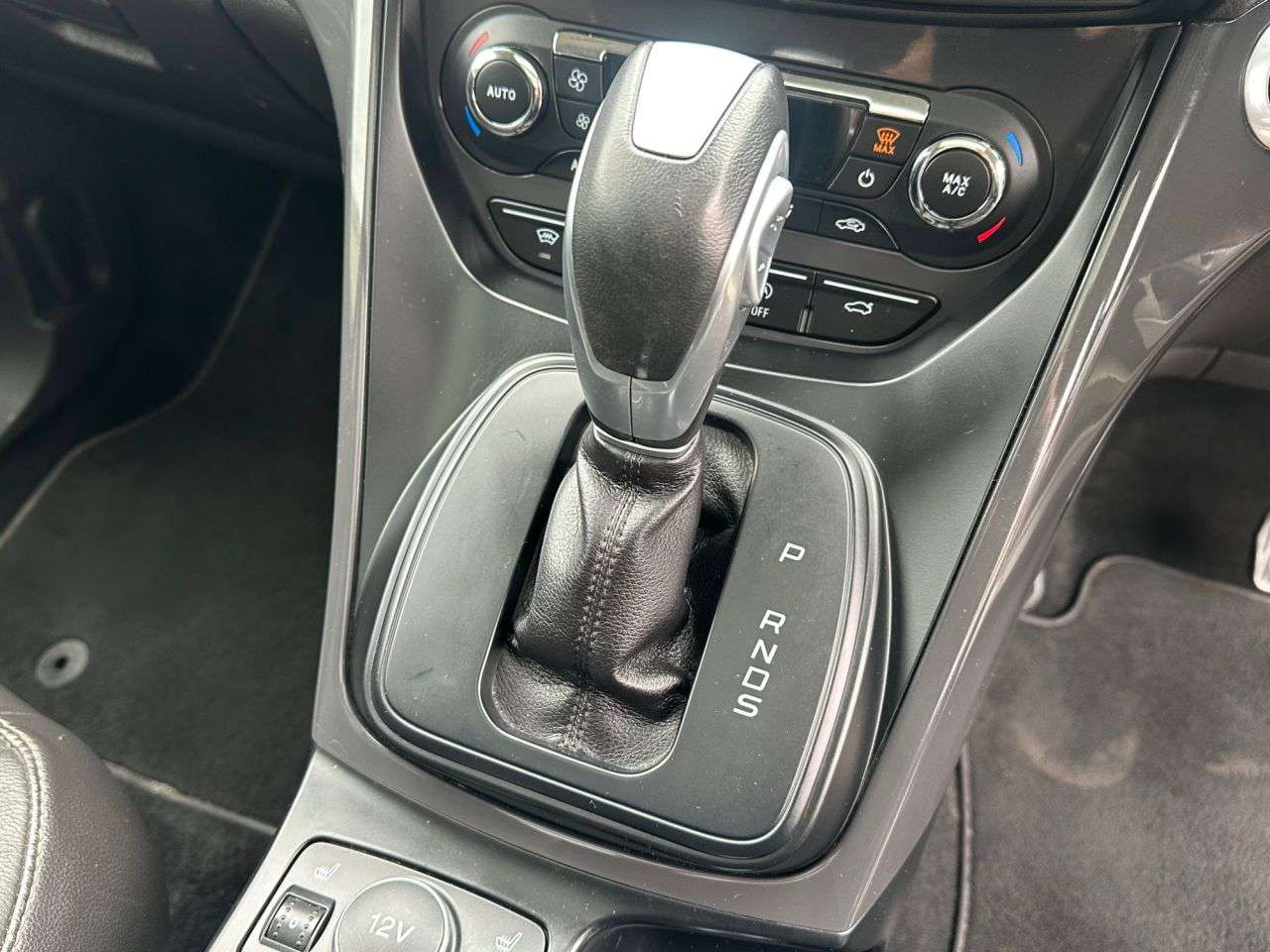 2015 FORD KUGA 2015 FORD KUGA
