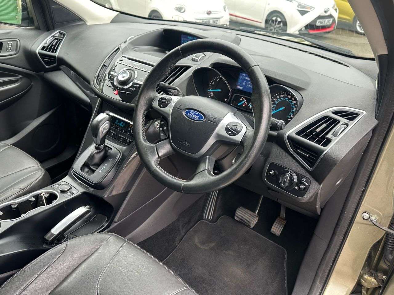 2015 FORD KUGA 2015 FORD KUGA