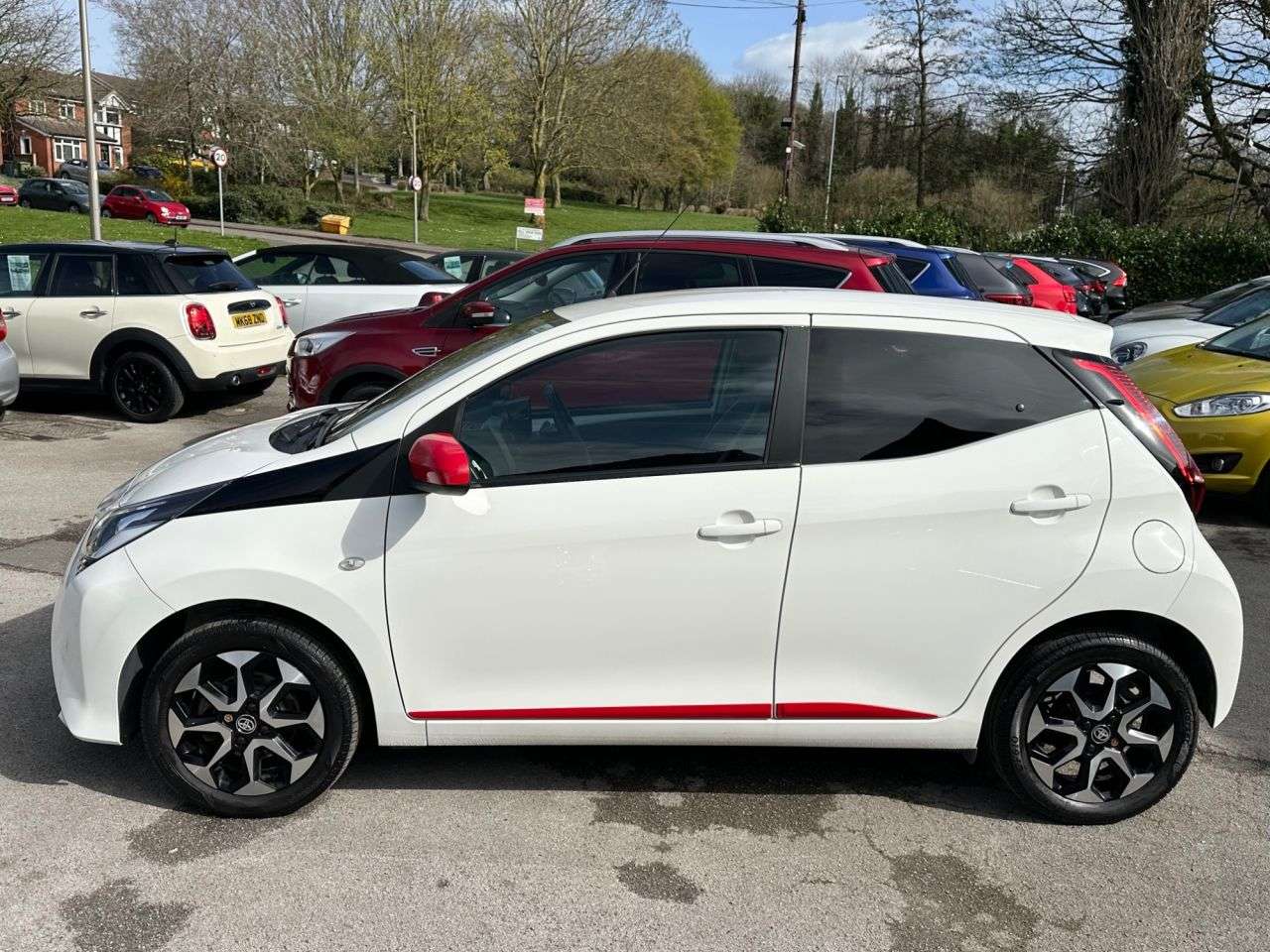 2019 TOYOTA AYGO 2019 TOYOTA AYGO