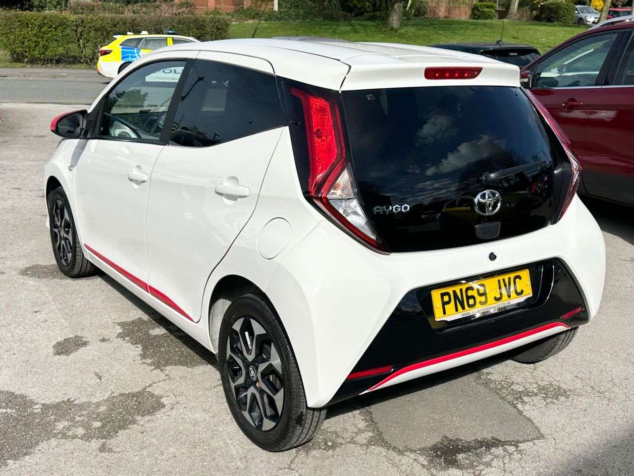 2019 TOYOTA AYGO 2019 TOYOTA AYGO