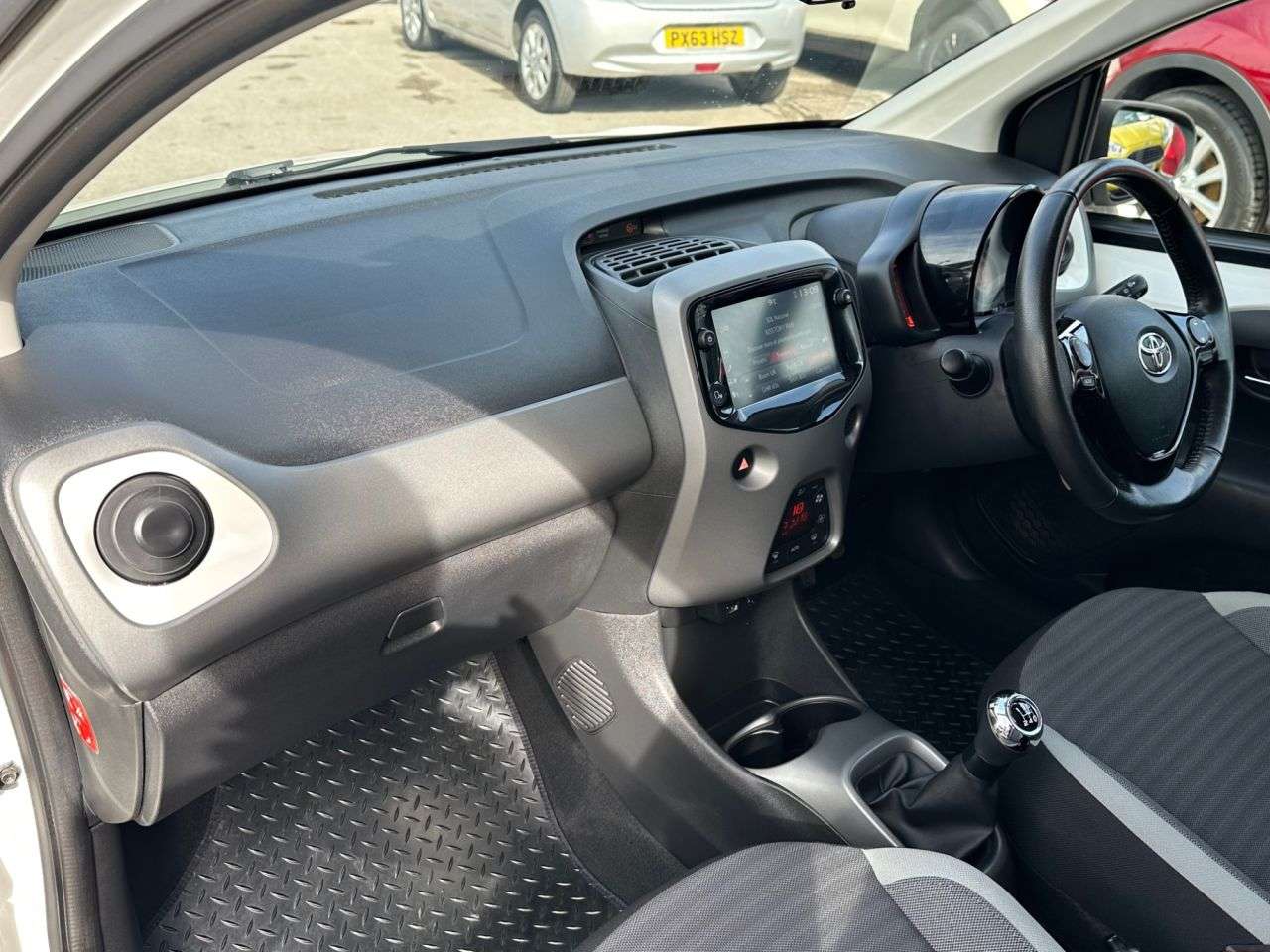 2019 TOYOTA AYGO 2019 TOYOTA AYGO