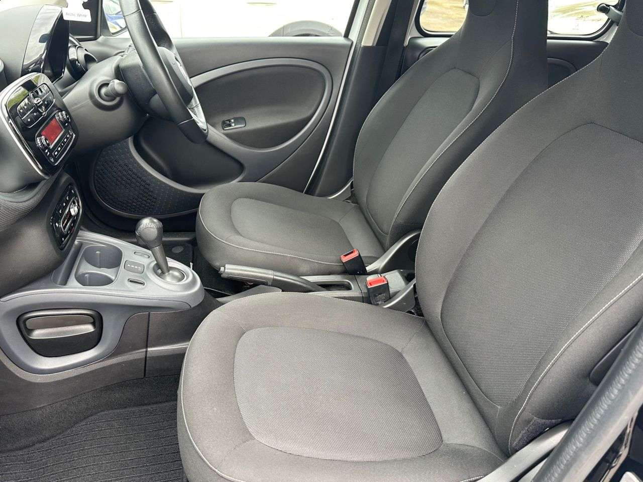 2017 SMART FORFOUR 2017 SMART FORFOUR