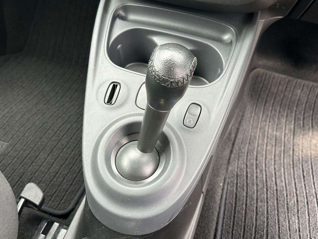 2017 SMART FORFOUR 2017 SMART FORFOUR