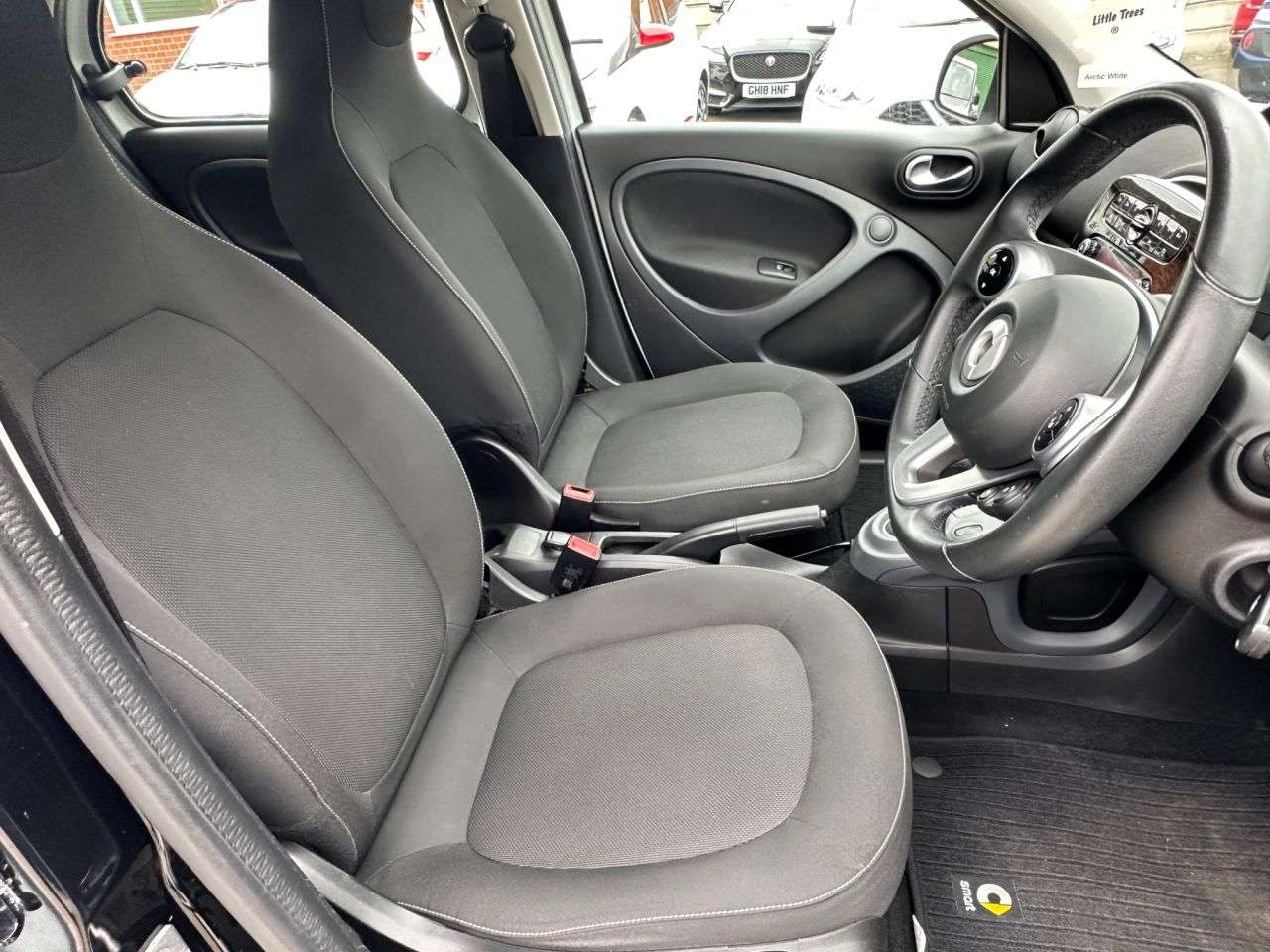 2017 SMART FORFOUR 2017 SMART FORFOUR