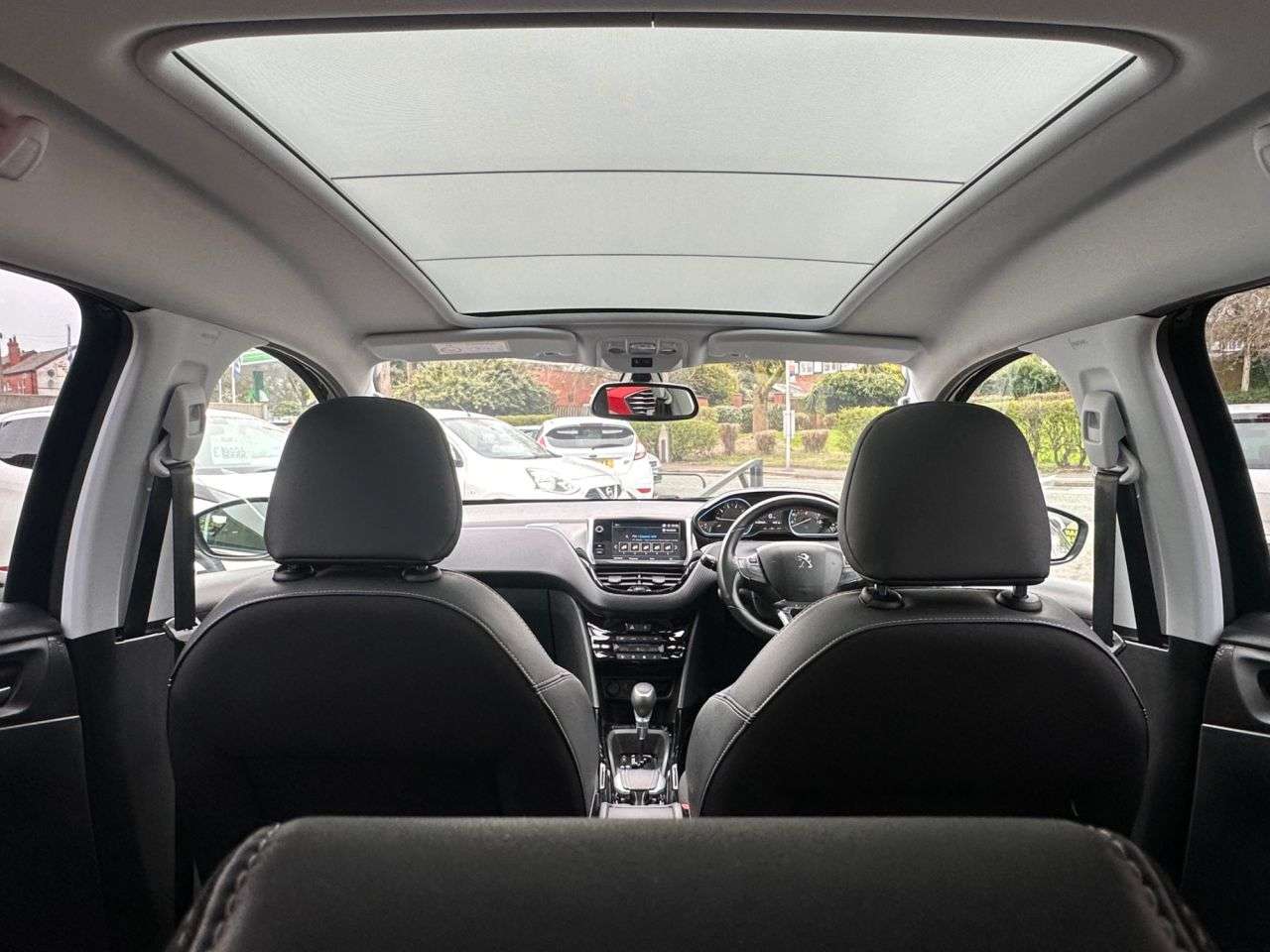 2019 PEUGEOT 2008 2019 PEUGEOT 2008