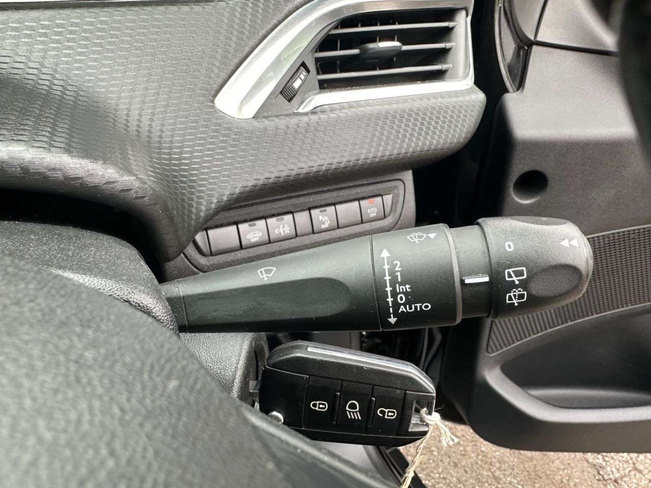 2019 PEUGEOT 2008 2019 PEUGEOT 2008