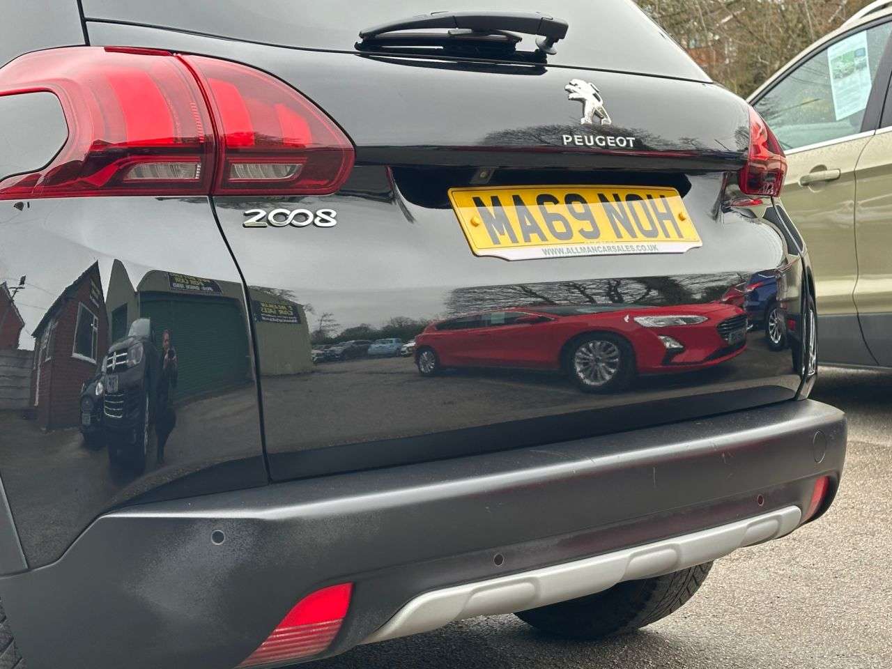 2019 PEUGEOT 2008 2019 PEUGEOT 2008