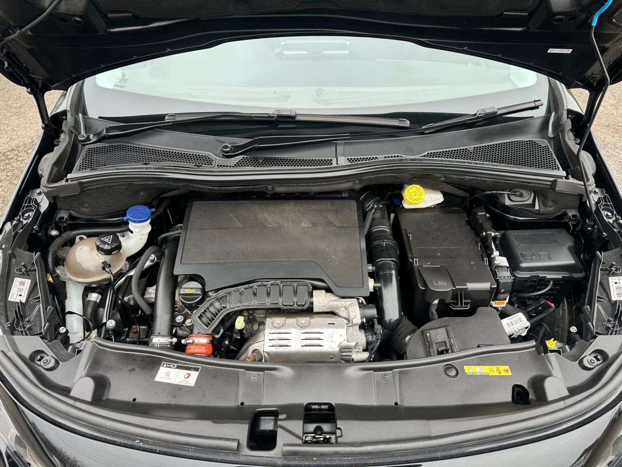 2019 PEUGEOT 2008 2019 PEUGEOT 2008