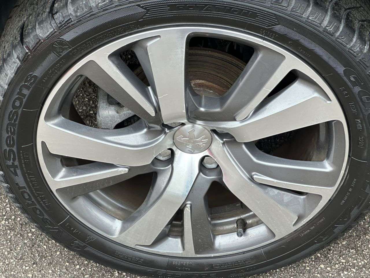 2019 PEUGEOT 2008 2019 PEUGEOT 2008