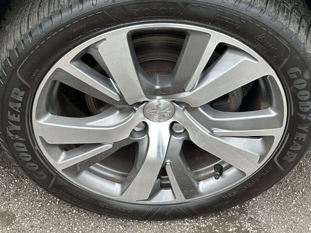 2019 PEUGEOT 2008 2019 PEUGEOT 2008