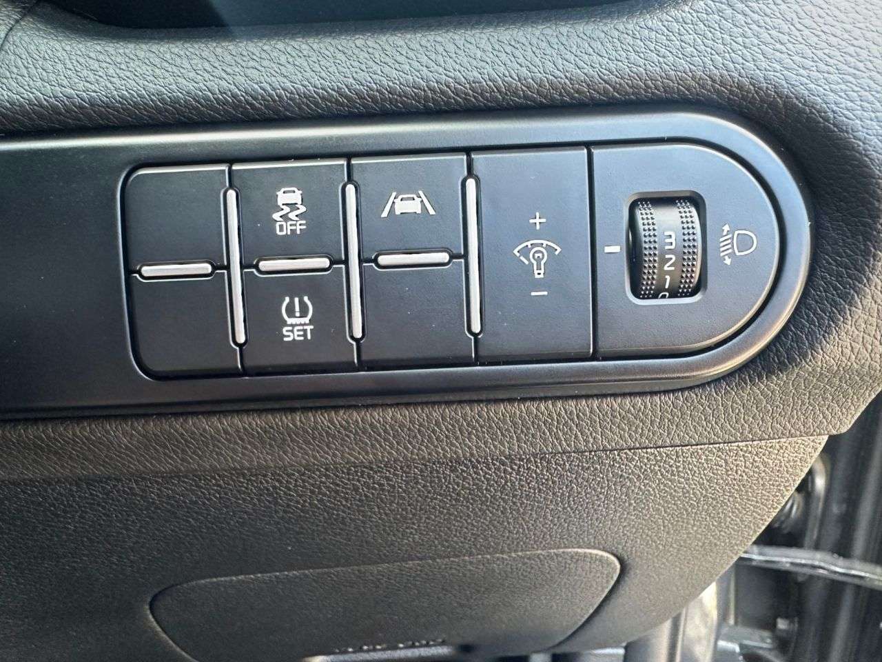 2023 KIA XCEED 2023 KIA XCEED