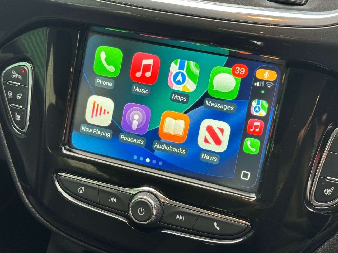 A 2016 VAUXHALL CORSA 1.4i ecoFLEX SE Hatchback 5dr Petrol Manual Euro 6 (90 ps) A 2016 VAUXHALL CORSA 1.4i ecoFLEX SE Hatchback 5dr Petrol Manual Euro 6 (90 ps)