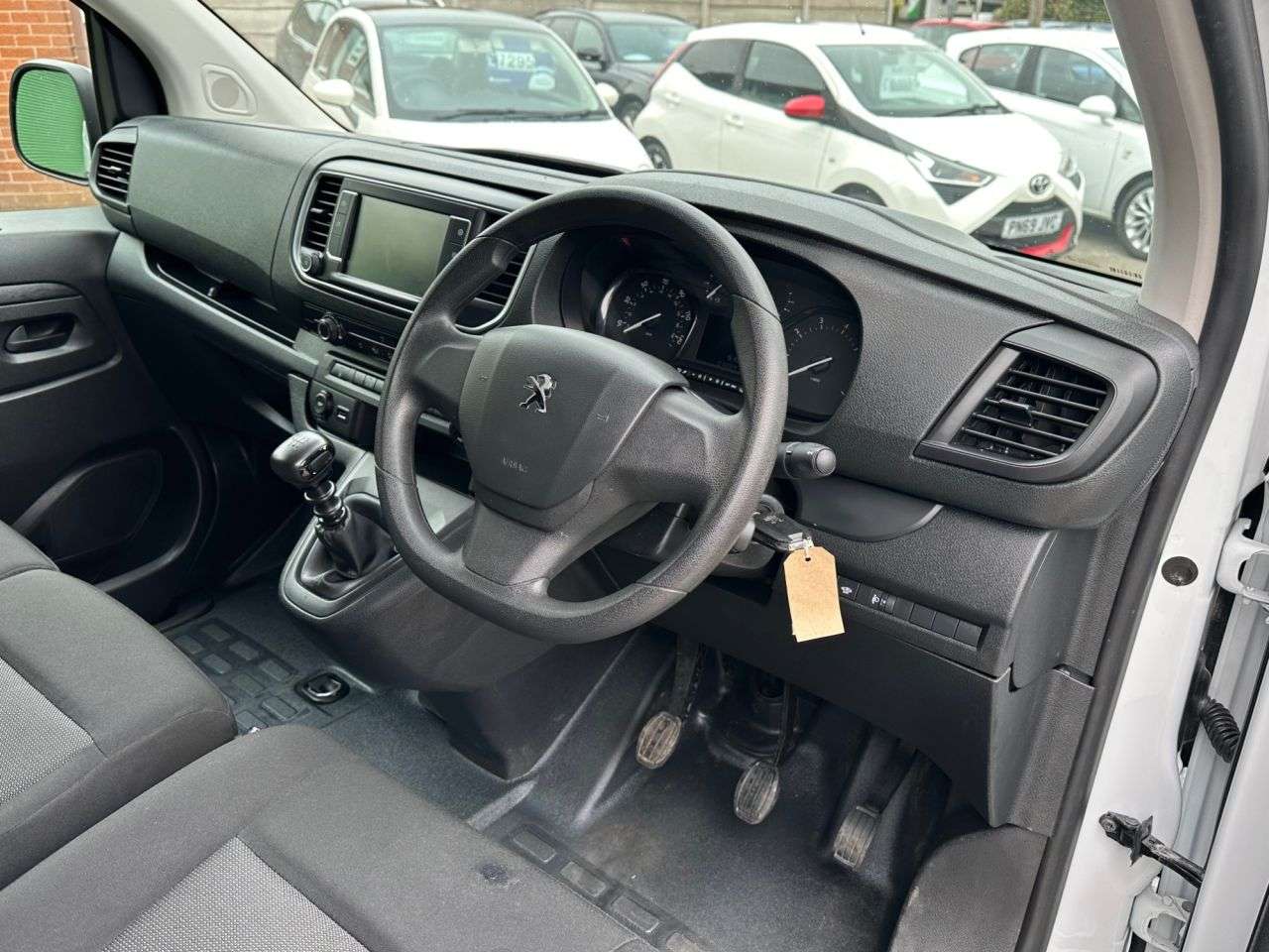 A 2023 PEUGEOT EXPERT 1.5 BlueHDi 1000 Professional Premium + Standard Panel Van 6dr Diesel Manua A 2023 PEUGEOT EXPERT 1.5 BlueHDi 1000 Professional Premium + Standard Panel Van 6dr Diesel Manua