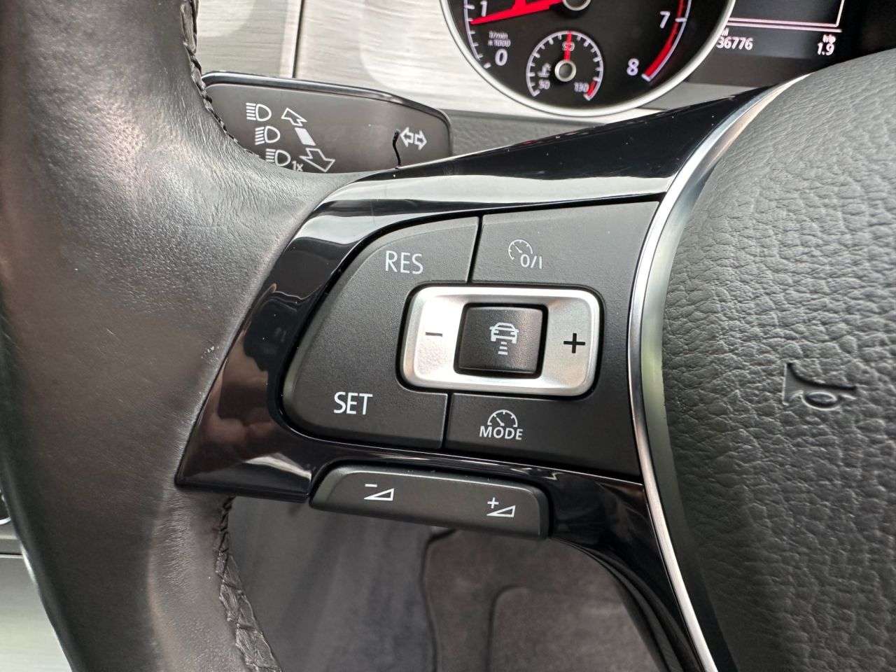 2016 VOLKSWAGEN GOLF 2016 VOLKSWAGEN GOLF