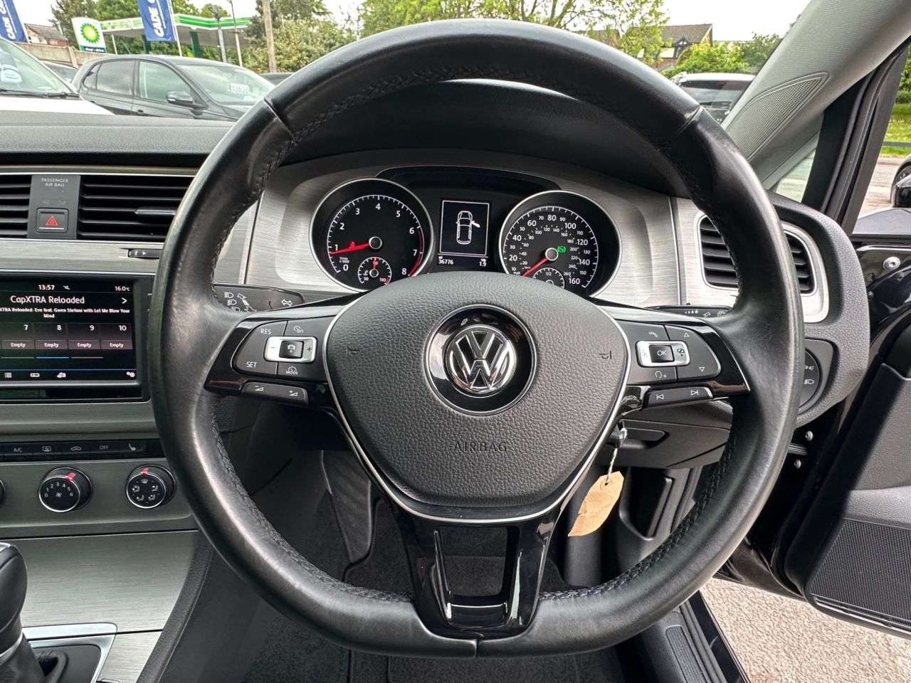 2016 VOLKSWAGEN GOLF 2016 VOLKSWAGEN GOLF