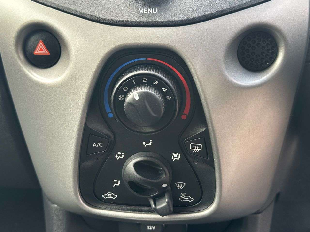 2017 TOYOTA AYGO 2017 TOYOTA AYGO