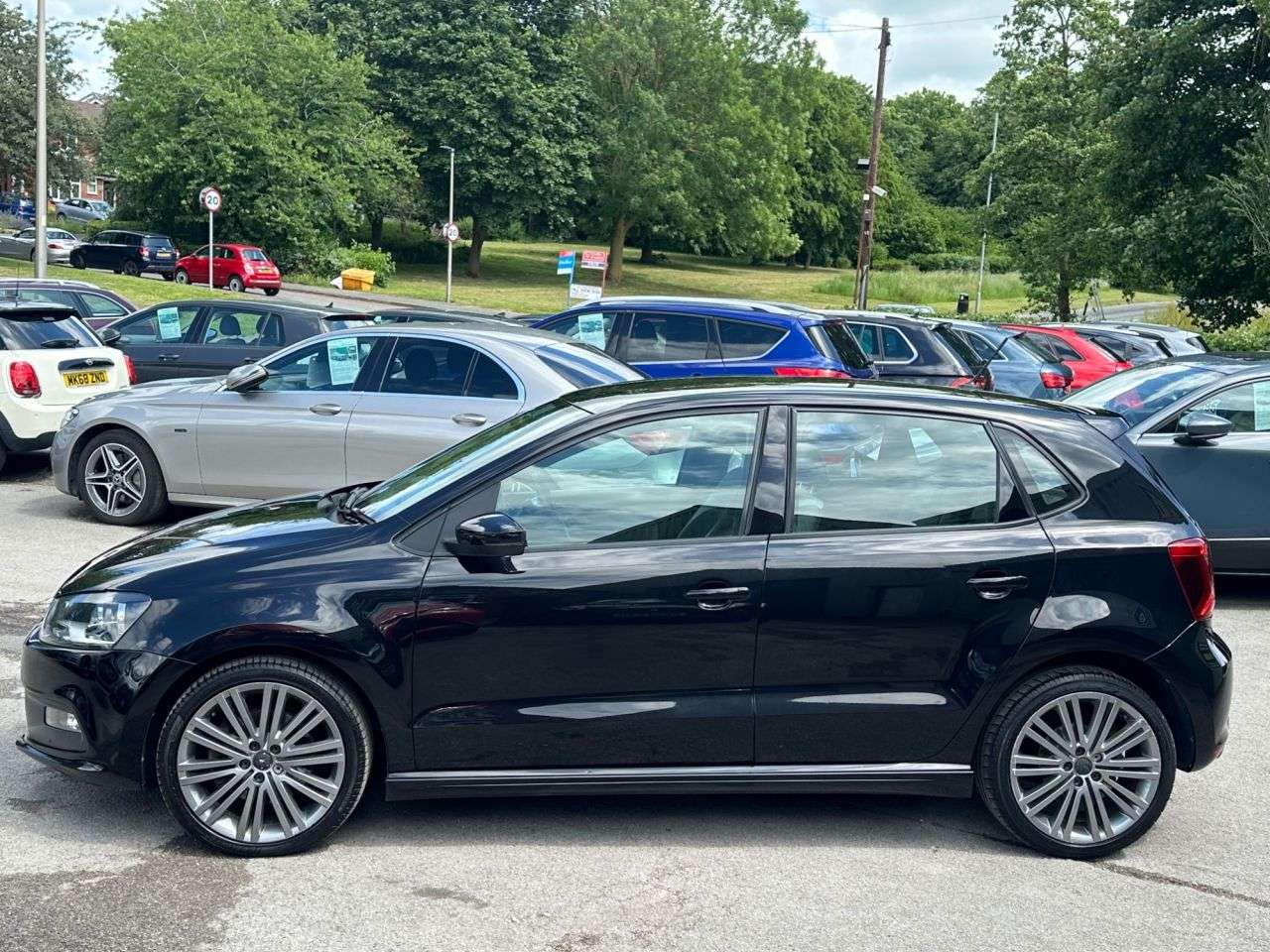 2015 VOLKSWAGEN POLO 2015 VOLKSWAGEN POLO